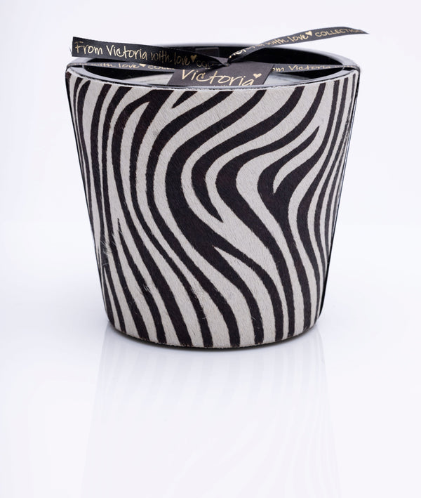 Victoria with Love Kaars - Zebra Black & White - M